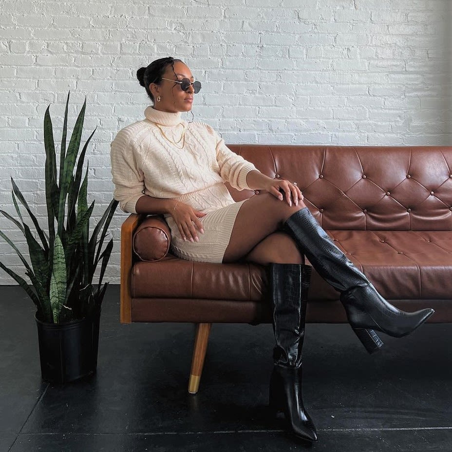 16 Pairs Of Womens Fall Boots To Shop