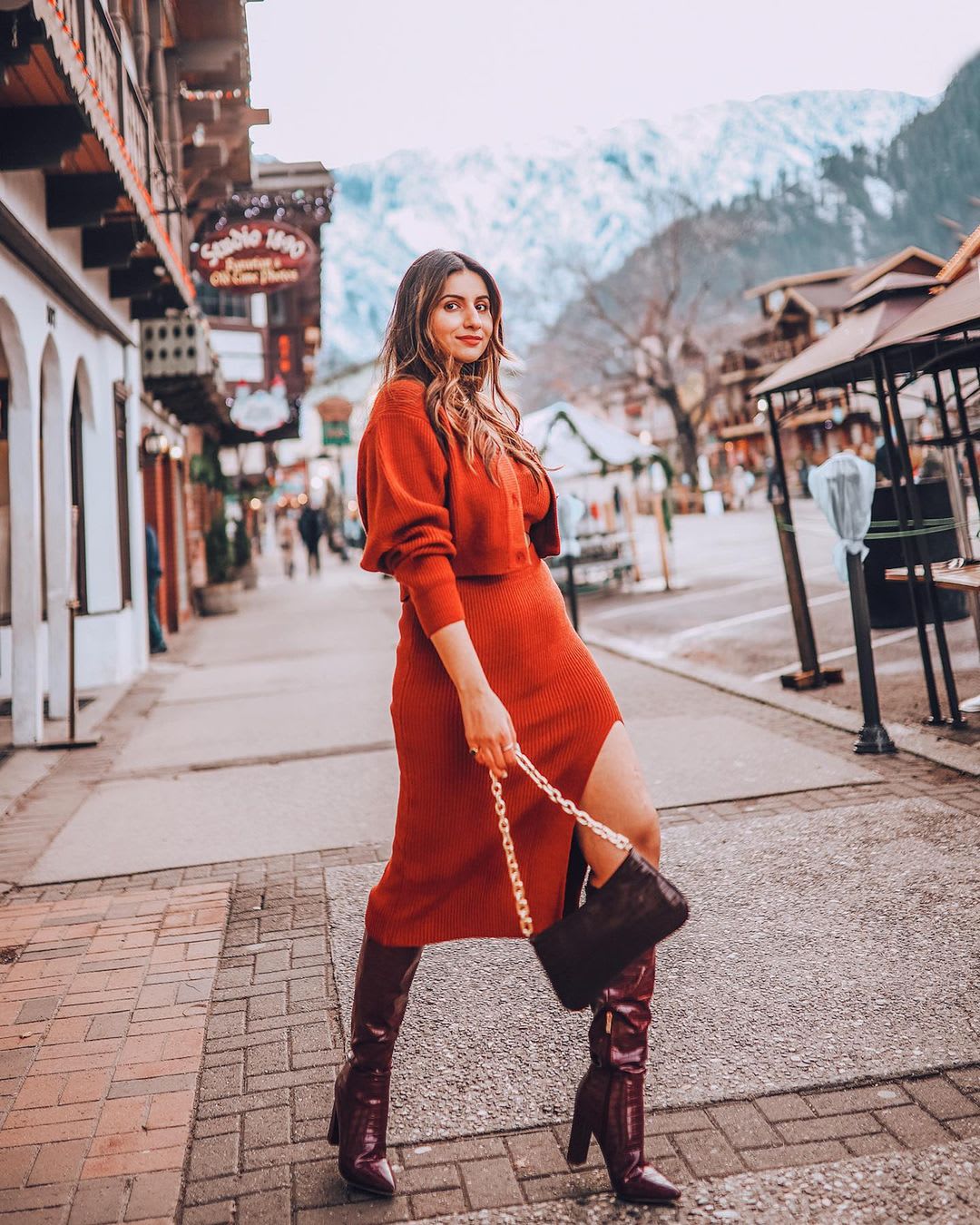 Sexy Winter Outfits To Copy This Season 2023 - Lulus.com Fashion Blog