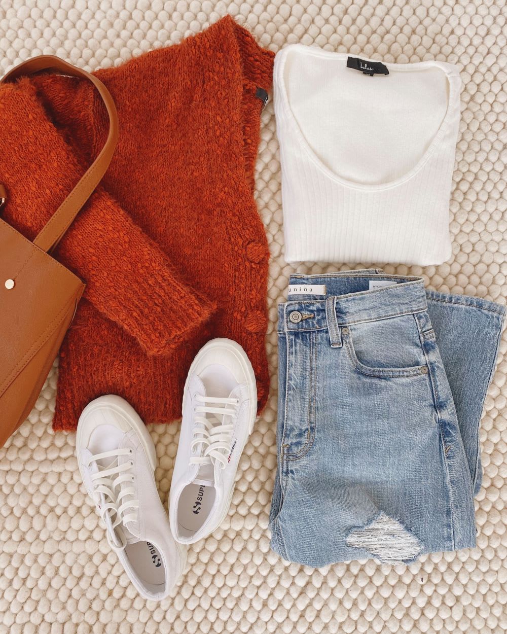 casual fall outfit for women