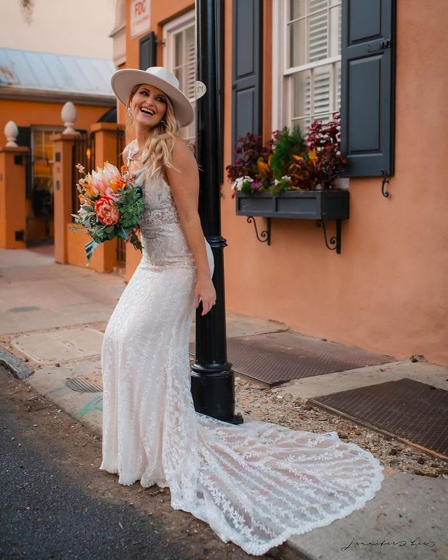 sleeveless white lace maxi dress