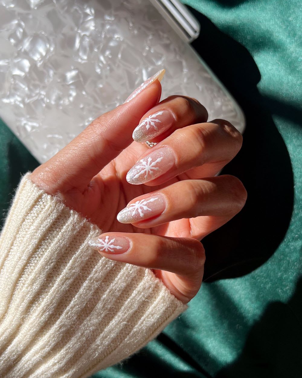 50 Easy Nail Designs That are Simple To Copy