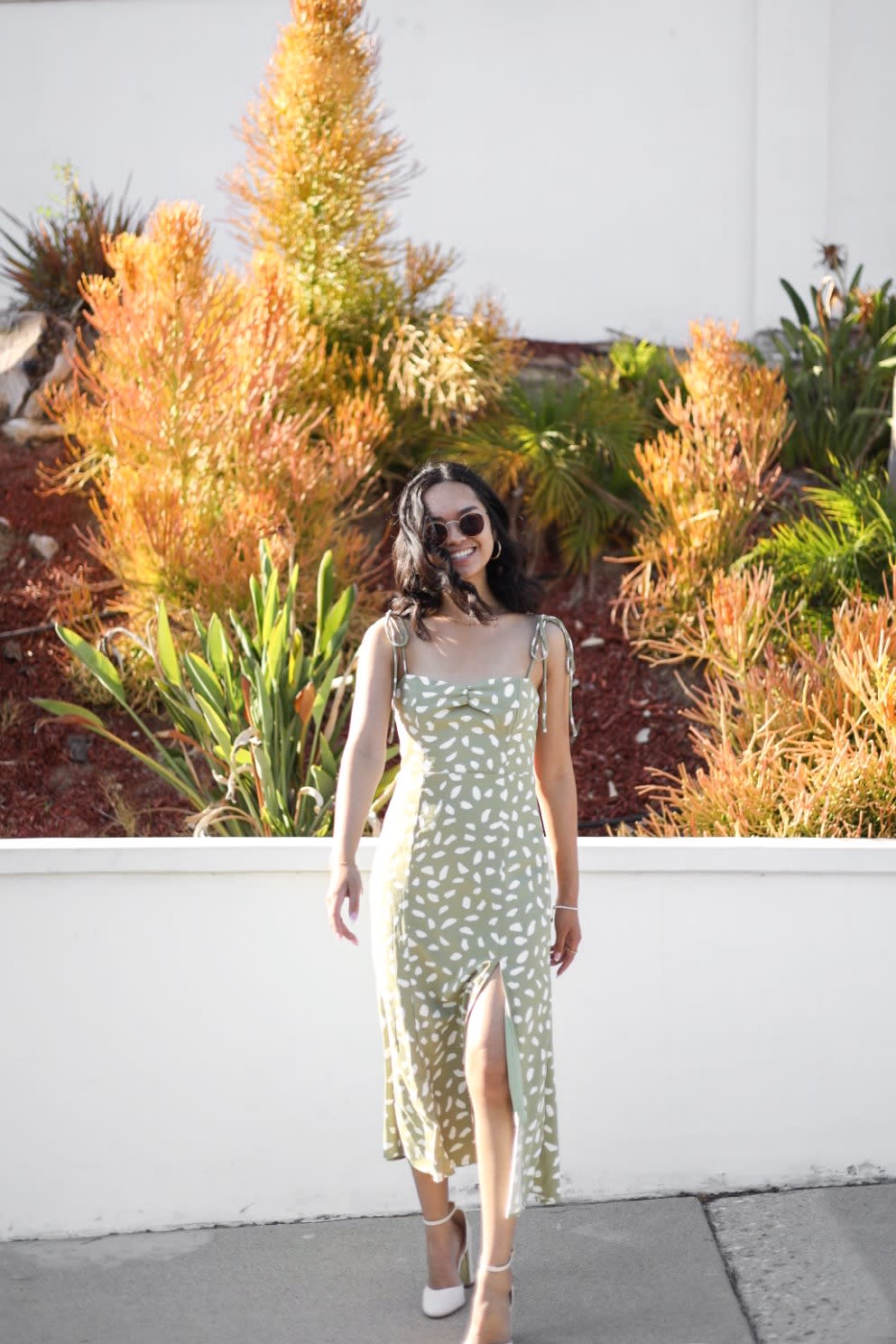 beach wedding guest dress