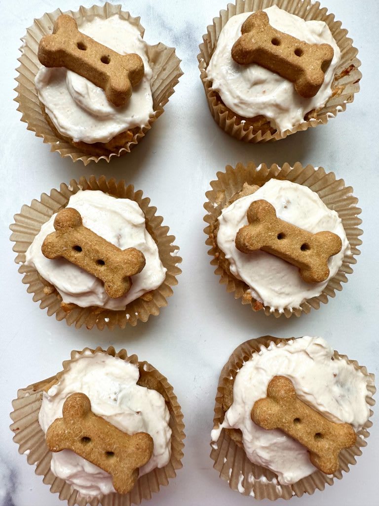Dog Cupcake Recipe How To Make Pupcakes Lulus Com Fashion Blog Image3 768x1024