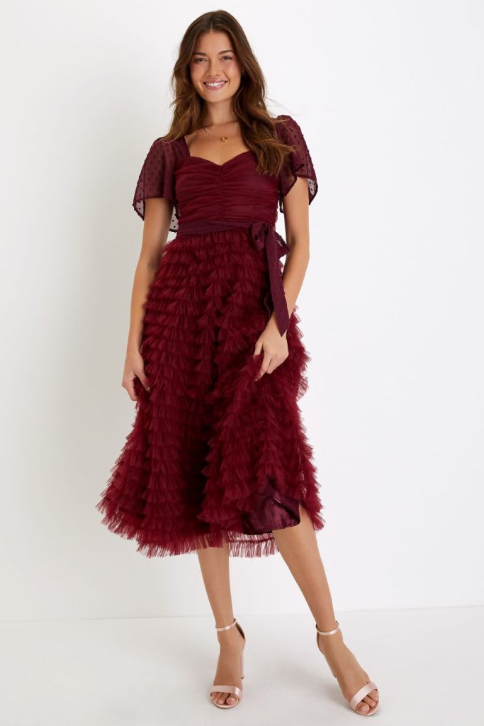 Women's Holiday Party Dresses: Shop Outfit Ideas From 2023's Top Trends ...