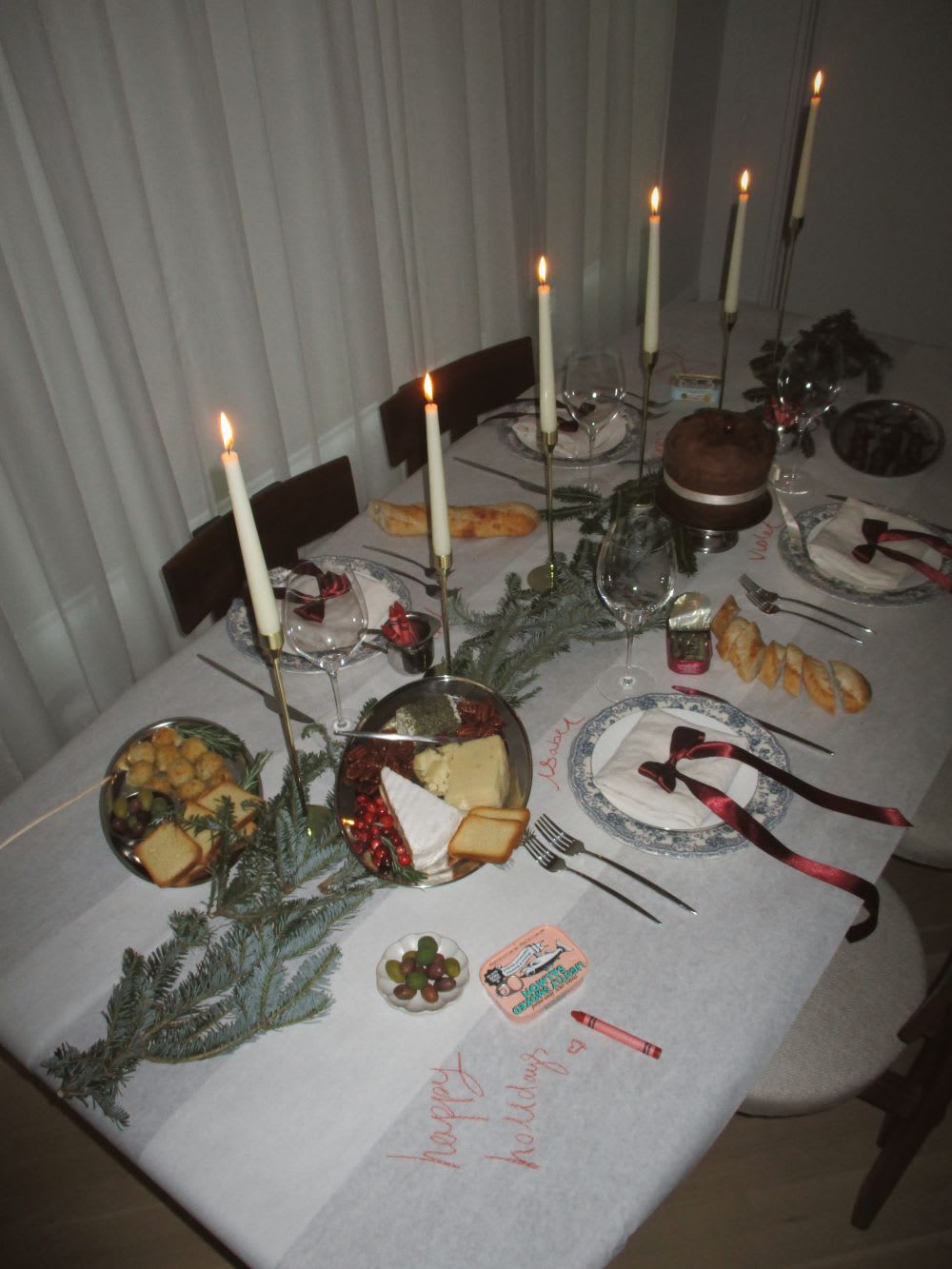 2024 Christmas Tablescapes How To DIY A Stunning Holiday Table Lulus