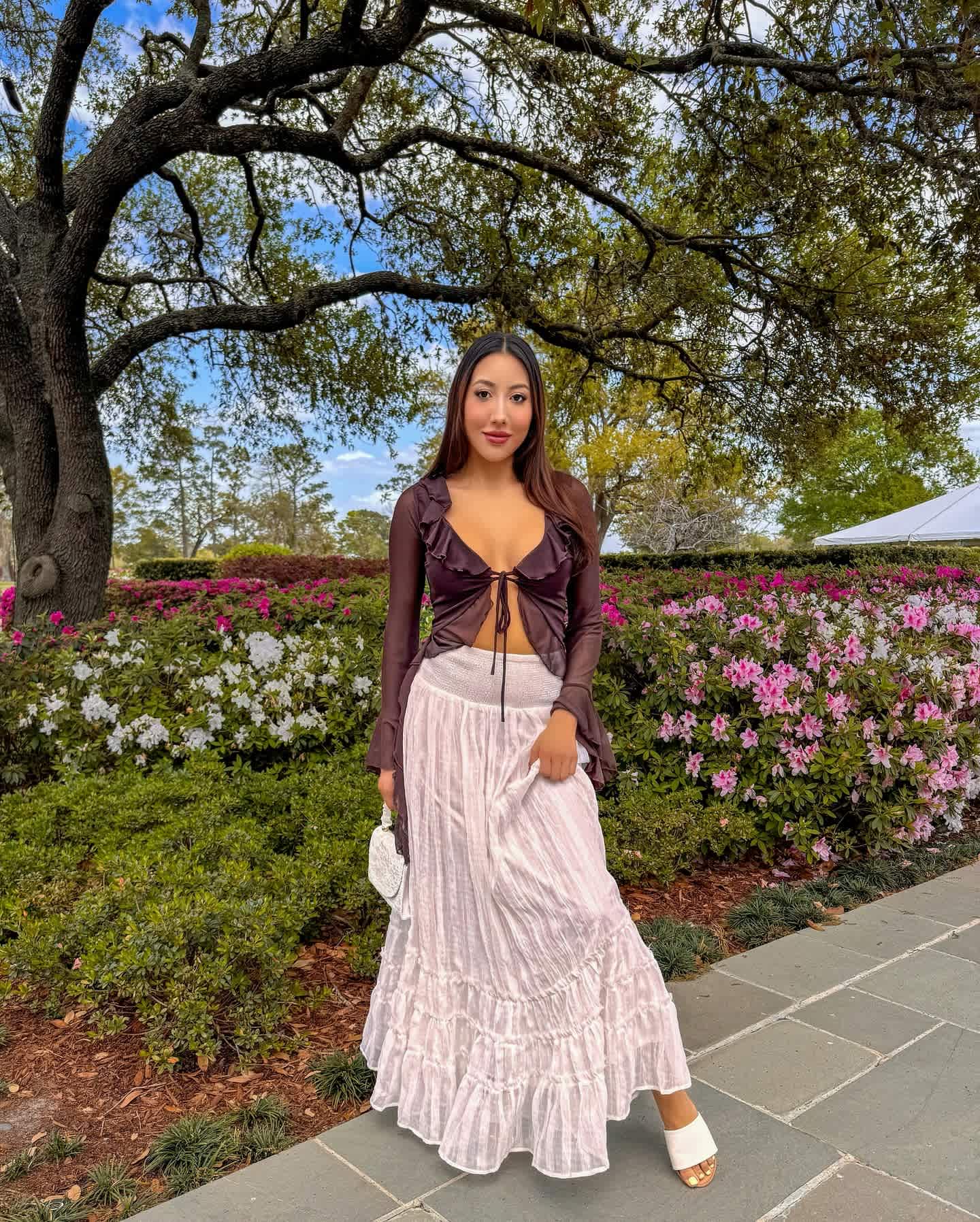 long white skirt outfit