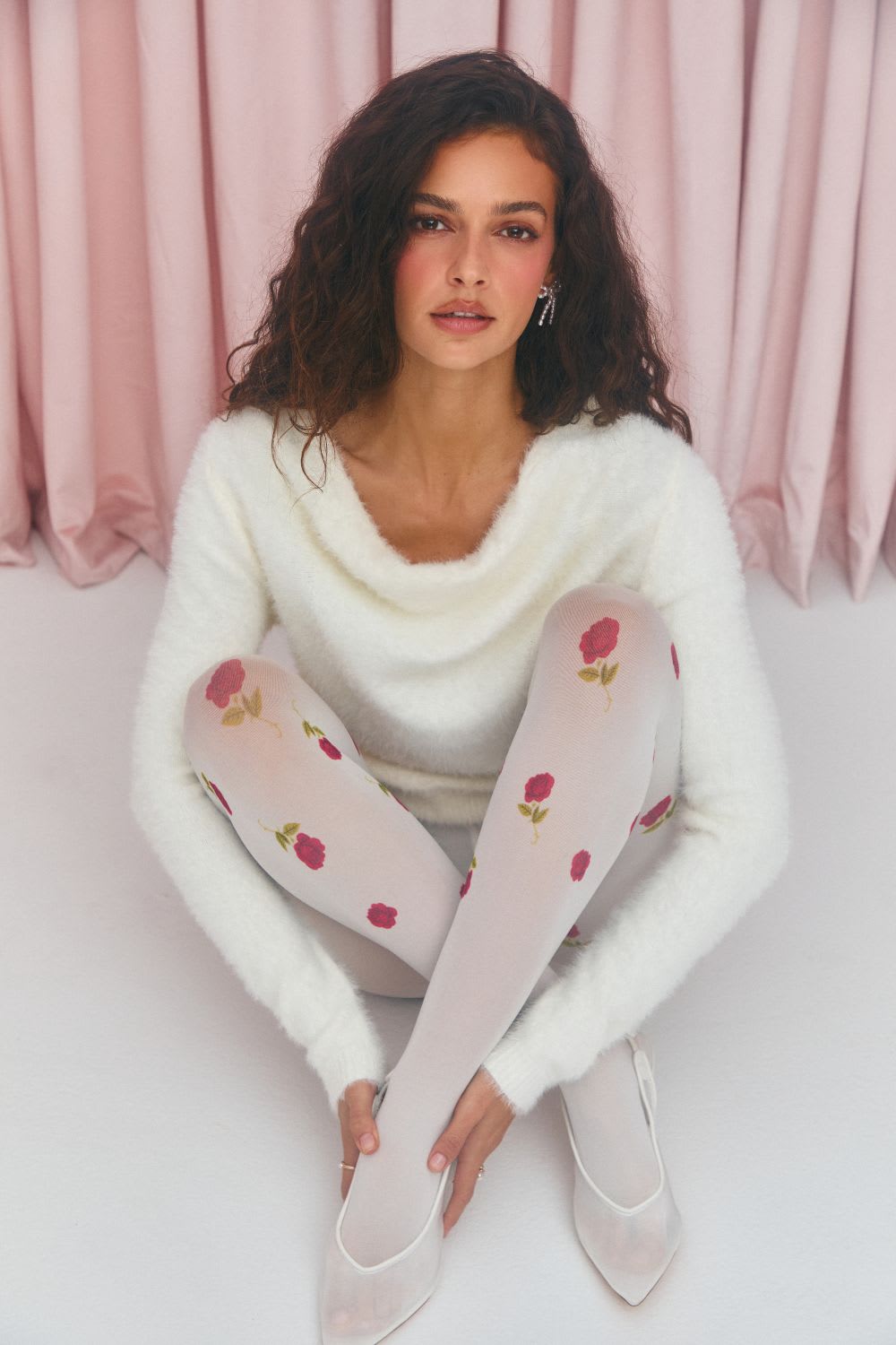 rosette sheer tights