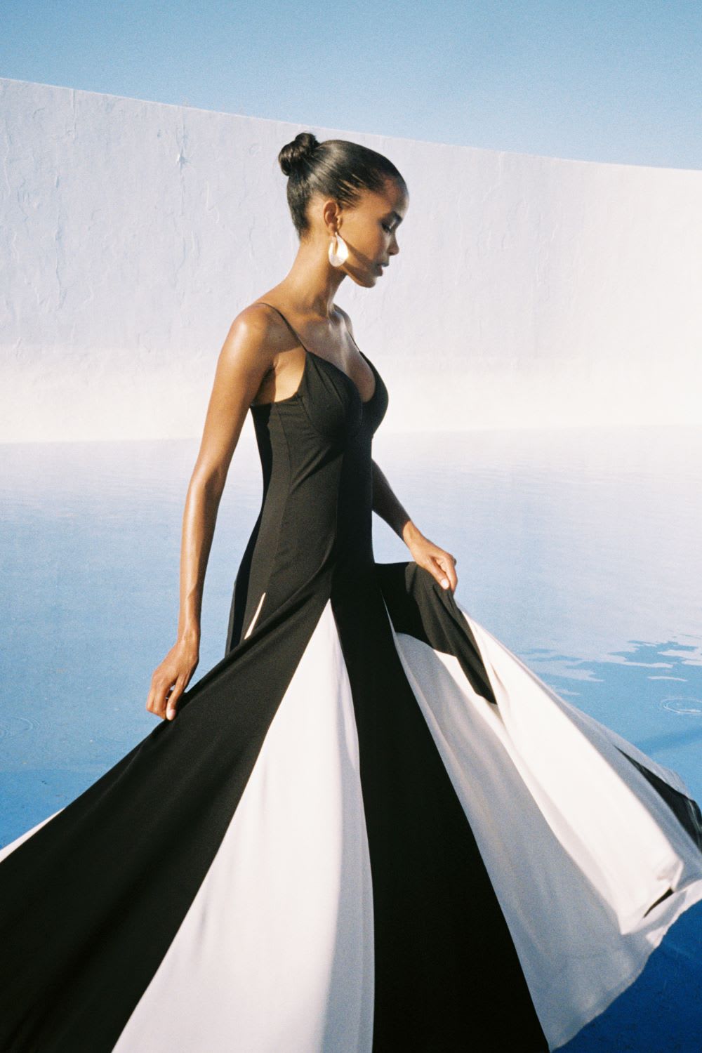 What To Wear To A Military Ball: A 2025 Guide - Lulus.com Fashion Blog What To Wear To A Military Ball: A 2025 Guide - Lulus.com Fashion Blog