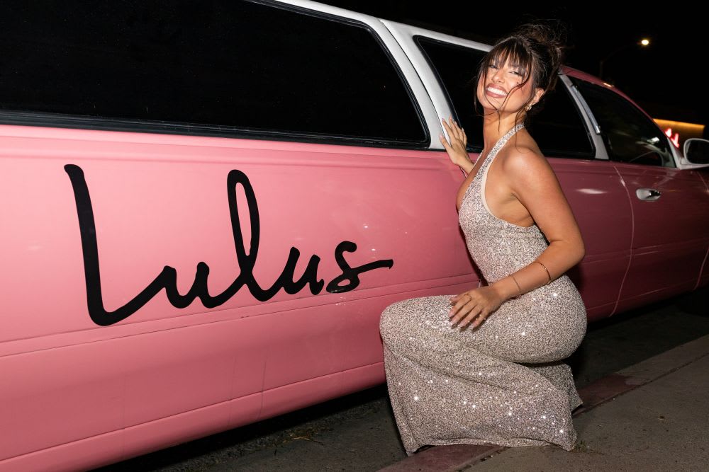champagne sequin lulus p[rom dress