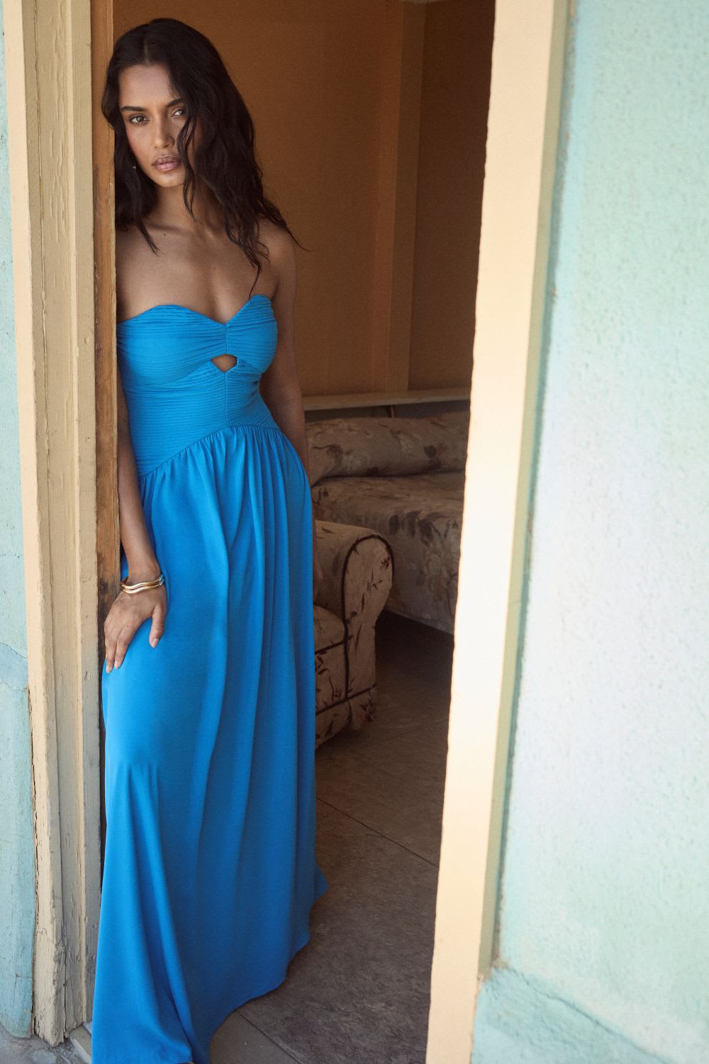 bold color wedding guest trend
