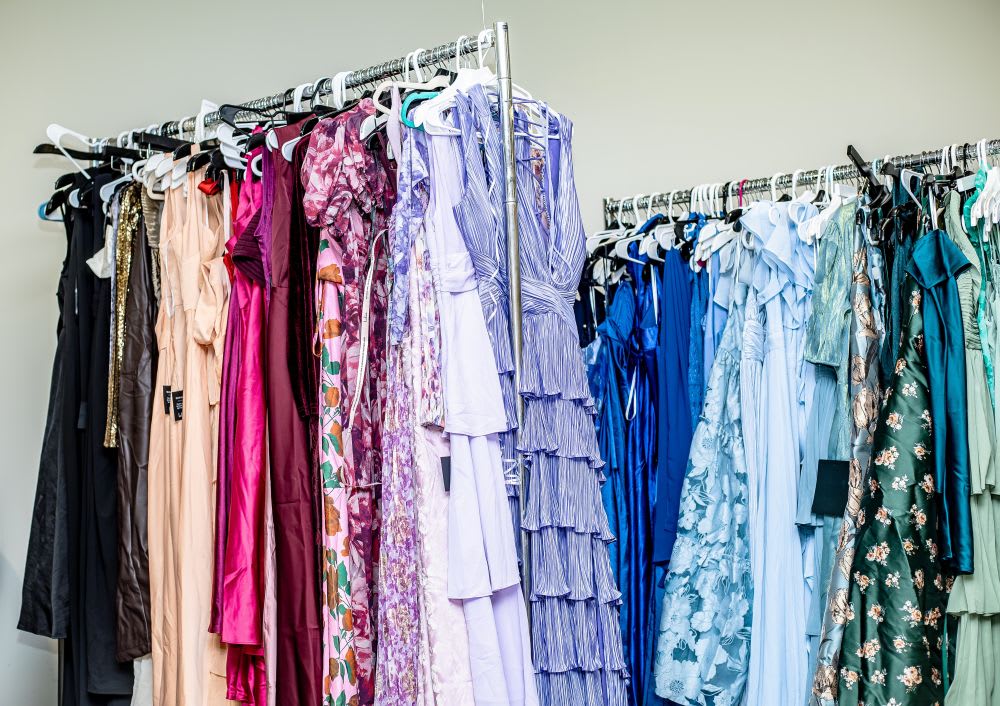 lulus dress donations