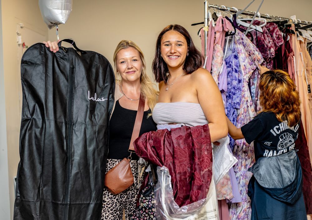 lulus dress donations