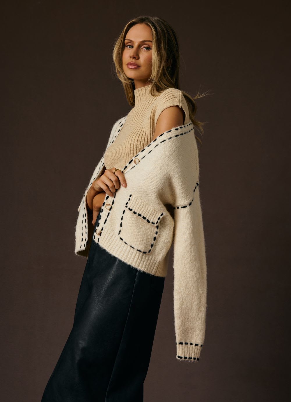 friendsgiving outfit idea