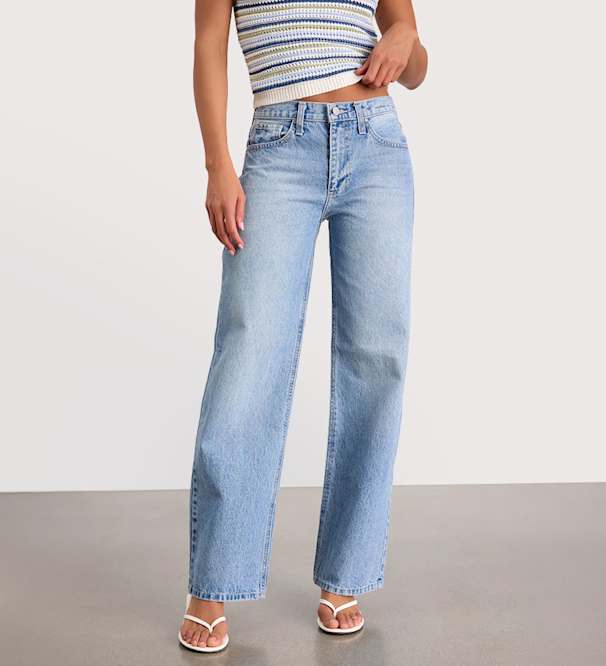 Straight-leg jeans