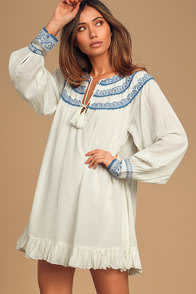  at Lulus.com!