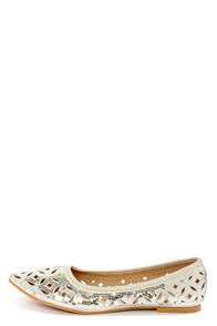 Deby 6 Silver Cutout Sequin Pointed Flats at Lulus.com!