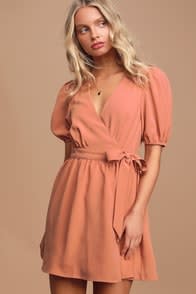  at Lulus.com!
