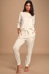  at Lulus.com!