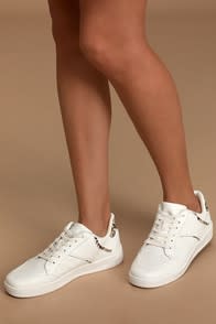  at Lulus.com!