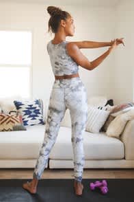  at Lulus.com!