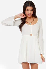 In the Know Cutout Ivory Dress at Lulus.com!