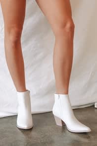  at Lulus.com!