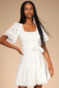  at Lulus.com!