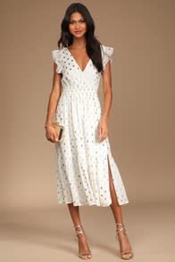  at Lulus.com!