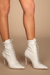  at Lulus.com!