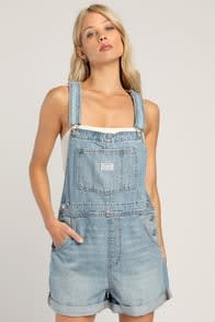  at Lulus.com!