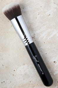 Sigma F82 Round Kabuki Makeup Brush at Lulus.com!