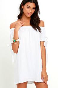 Al Fresco Evenings Ivory Off-the-Shoulder Dress at Lulus.com!