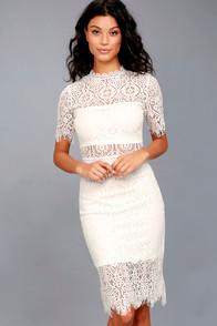  at Lulus.com!