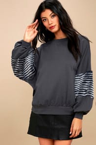 Bella Grey Faux Fur Sweatshirt at Lulus.com!