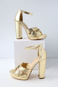 SIVAN GOLD PLATFORM ANKLE STRAP HEELS at Lulus.com!