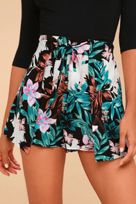  at Lulus.com!