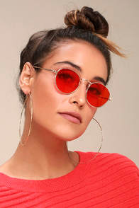 BE YOURSELF GOLD AND RED SUNGLASSES at Lulus.com!
