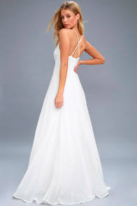 Madalyn White Lace Maxi Dress at Lulus.com!