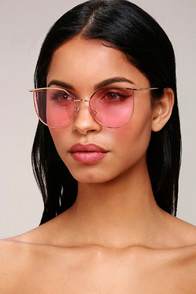 DOCKSIDE GOLD AND PINK SUNGLASSES at Lulus.com!