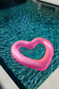 BEACH, PLEASE! NEON PINK JUMBO HEART INNER TUBE at Lulus.com!