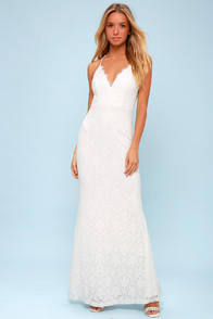 Alice White Lace Backless Maxi Dress at Lulus.com!