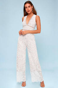 AMORA WHITE LACE JUMPSUIT at Lulus.com!