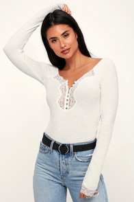  at Lulus.com!