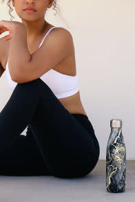  at Lulus.com!