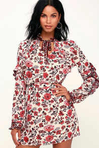  at Lulus.com!
