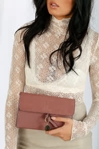  at Lulus.com!