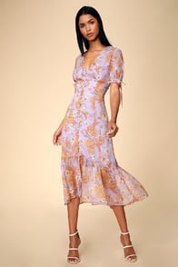  at Lulus.com!