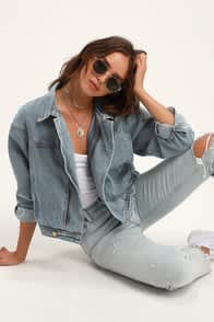  at Lulus.com!