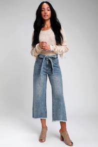  at Lulus.com!