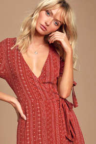  at Lulus.com!